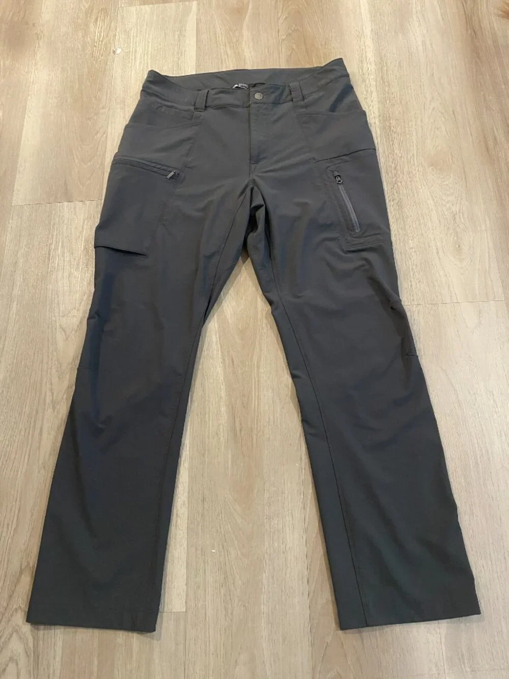 The North Face Men's Hiking Pants Gray Stretch Cargo Trail Pants Size 32x30